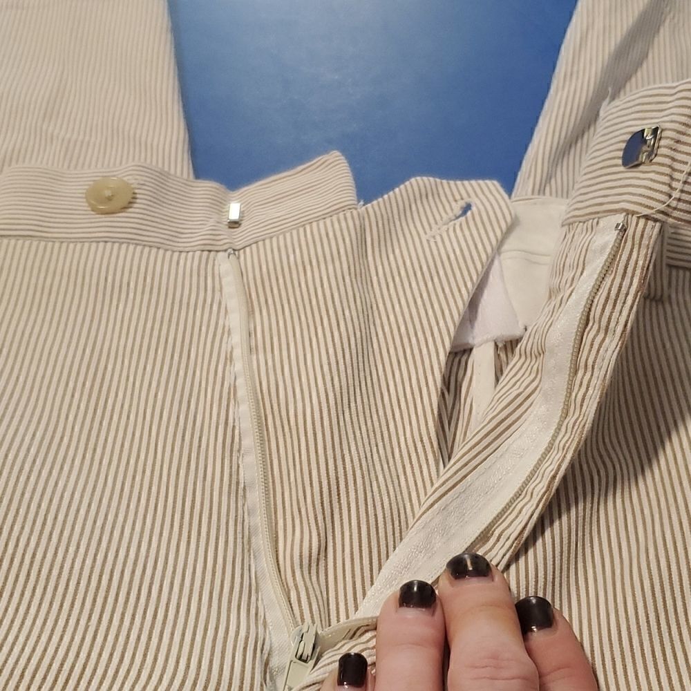 Men's dress slacks / pants - Picture 3 of 7
